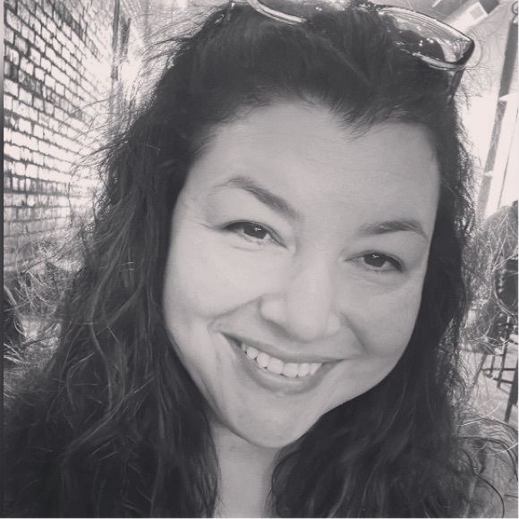 Meet your Posher, Kelli - Picture 2 of 2